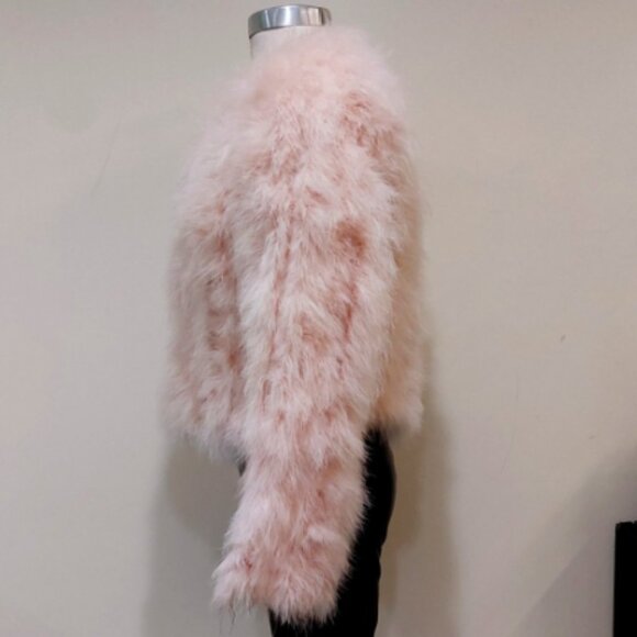 💥SHOWSTOPPER💥Genuine Ostrich Feather Jacket in Light Pink - Picture 13 of 16
